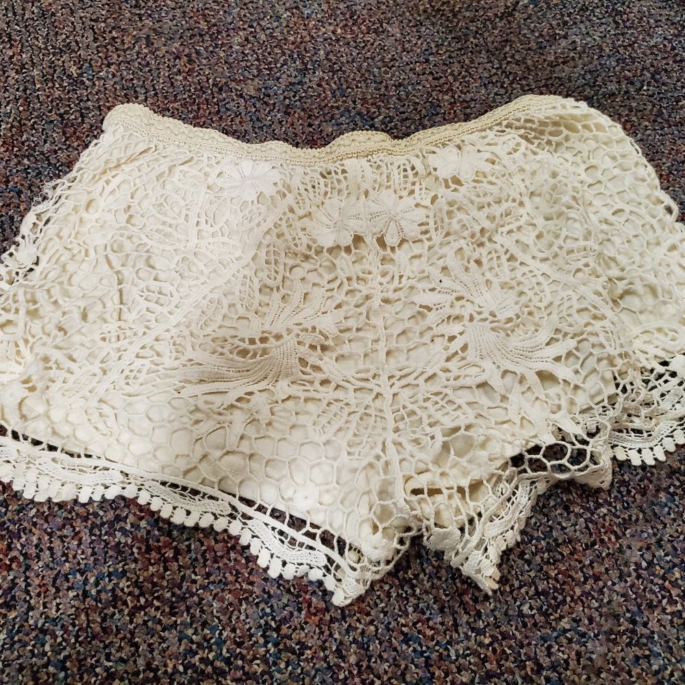 Lacey shorts